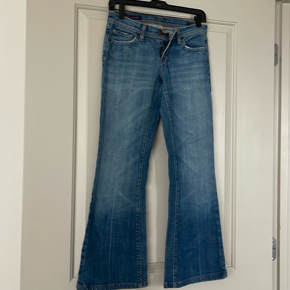 Citizens of Humanity by Jerome Dahan